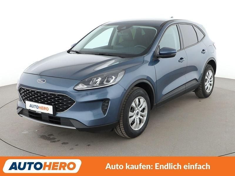 Usado Ford Kuga Trend 120 HP (88 kW) 2020 Azul SUV