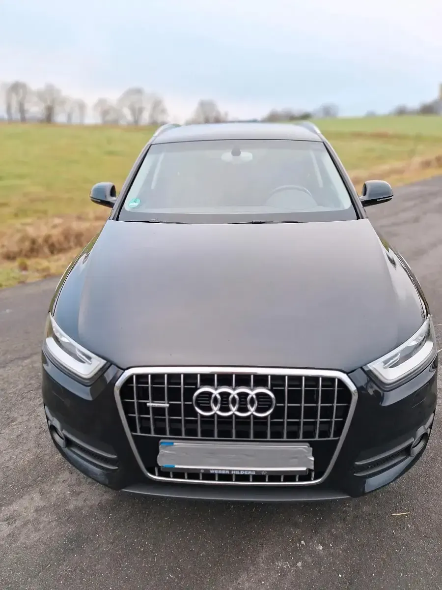 Gebraucht Audi Q3 177 PS (130 kW) 2011 Schwarz SUV