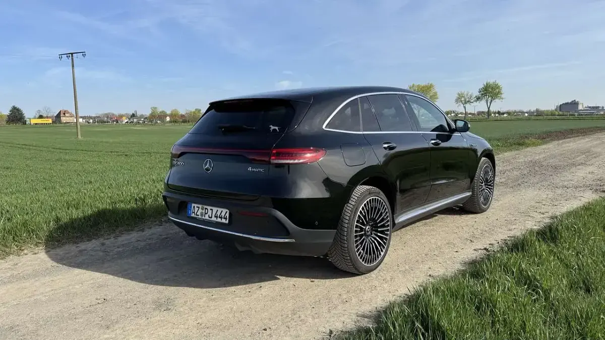 Gebraucht Mercedes EQC400 AMG 300 kW (408 PS) 2020 Schwarz SUV