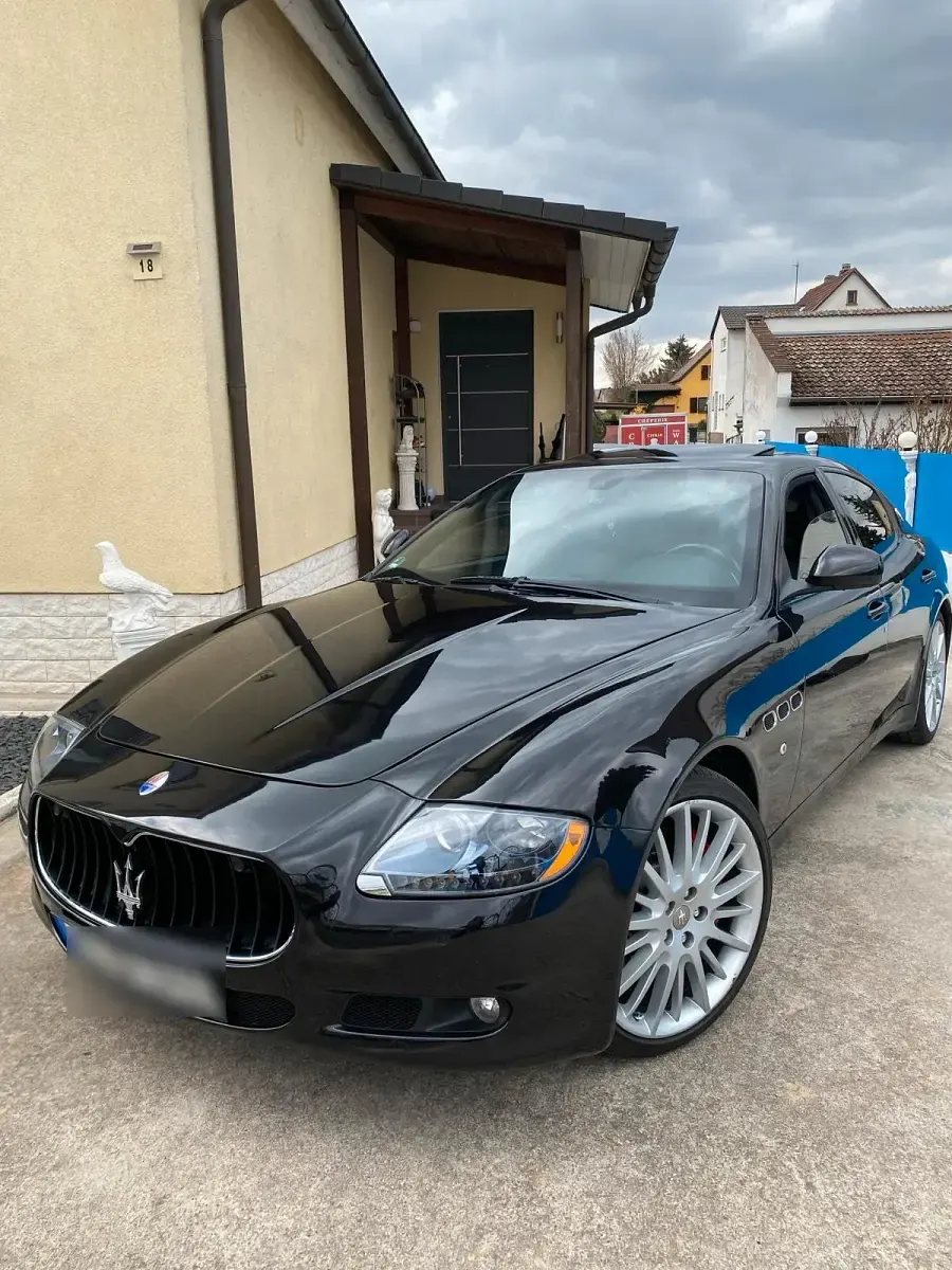 Gebraucht Maserati Quattroporte GT 440 PS (323 kW) 2011 Schwarz Limousine