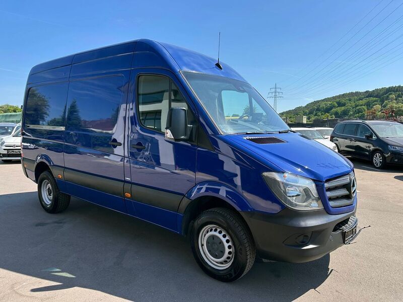 Gebraucht Mercedes Sprinter 163 PS (119 kW) 2016 Blau Van