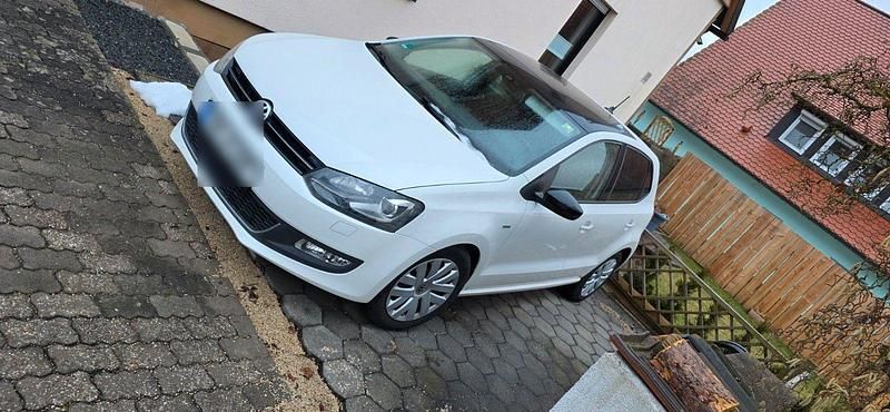 Gebraucht VW Polo Match 105 PS (77 kW) 2012 Weiß Kleinwagen