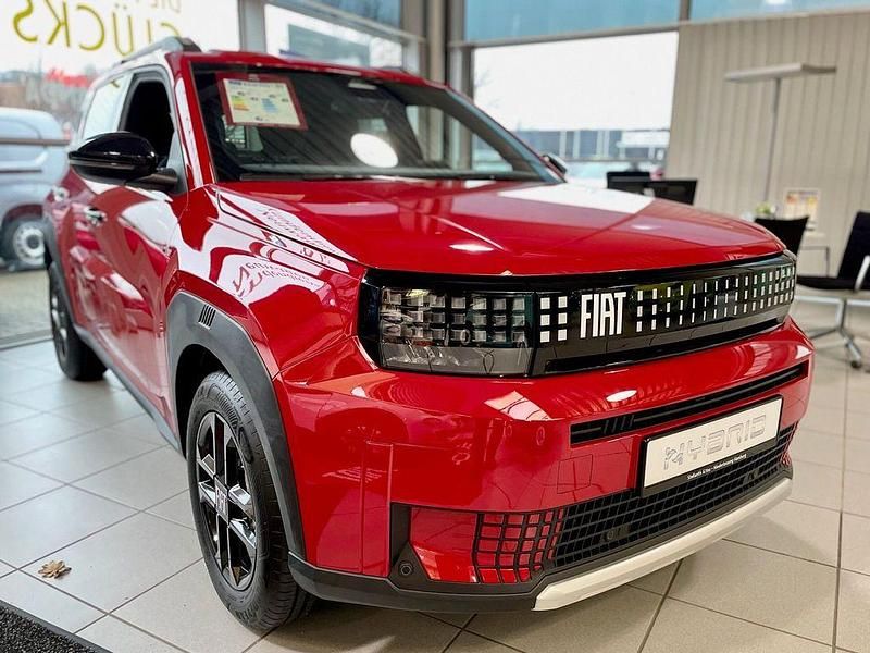 Neu Fiat Grande Panda Icon 110 PS (80 kW) 2026 Rot Kleinwagen