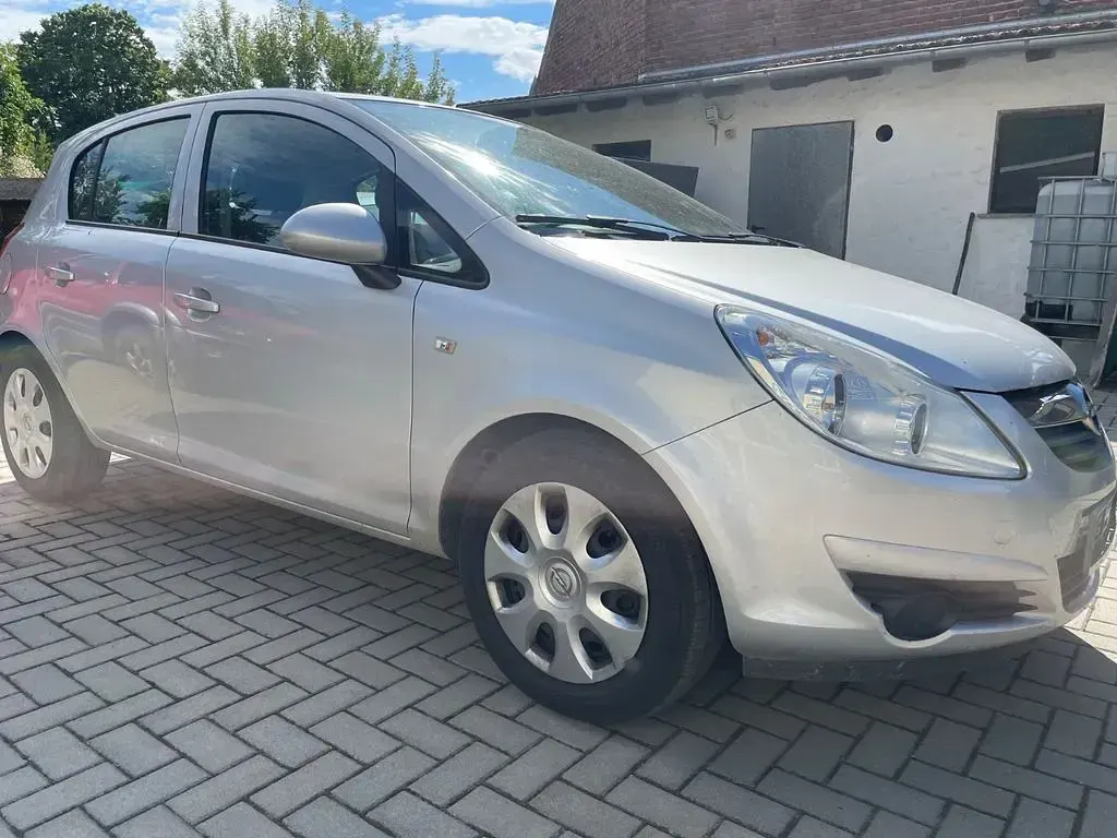 Gebraucht Opel Corsa Selection 75 PS (55 kW) 2008 Silber Kleinwagen