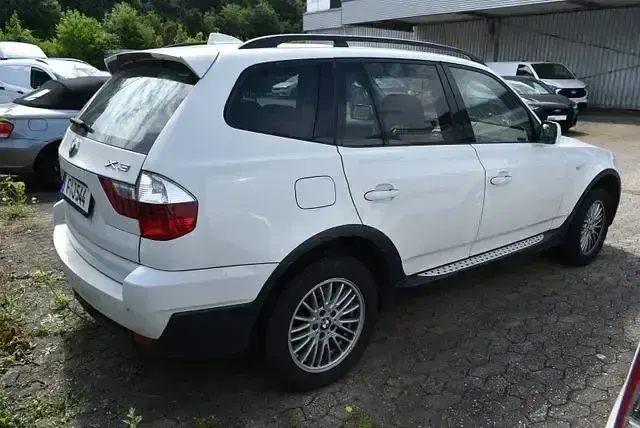 Gebraucht BMW 120 Comfort Edition 218 PS (160 kW) 2007 Andere Kleinwagen