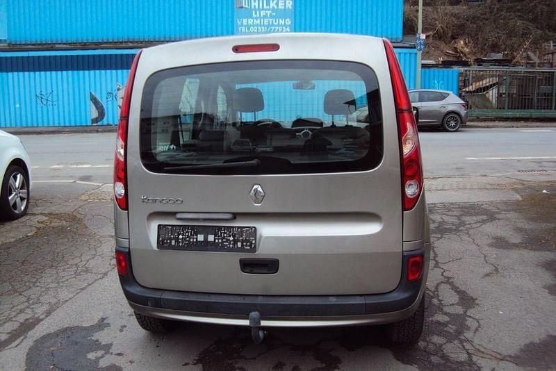 Gebraucht Renault Kangoo Privilege 106 PS (77 kW) 2008 Gold Van / Kleinbus