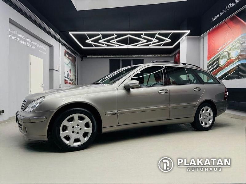 Silber Gebraucht 2006 Mercedes C230 Elegance Kombi | 8.760 € - Bild 1/4
