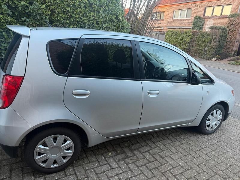 Gebraucht Mitsubishi Colt 95 PS (69 kW) 2010 Kleinwagen