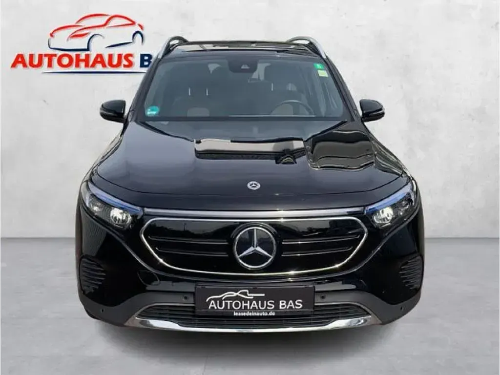 Gebraucht Mercedes EQB300 Advanced 167 kW (228 PS) 2022 Nachtschwarz  unilack SUV