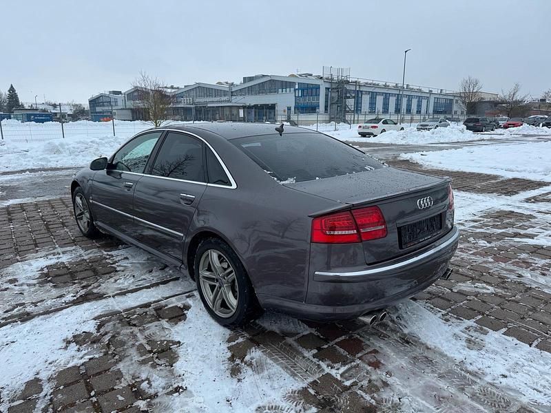 Gebraucht Audi A8 232 PS (170 kW) 2005 Andere farben Limousine
