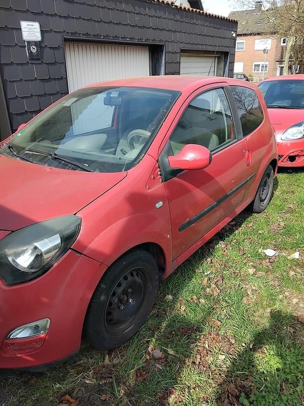 Gebraucht Renault Twingo 75 PS (55 kW) 2009 Rot Kleinwagen