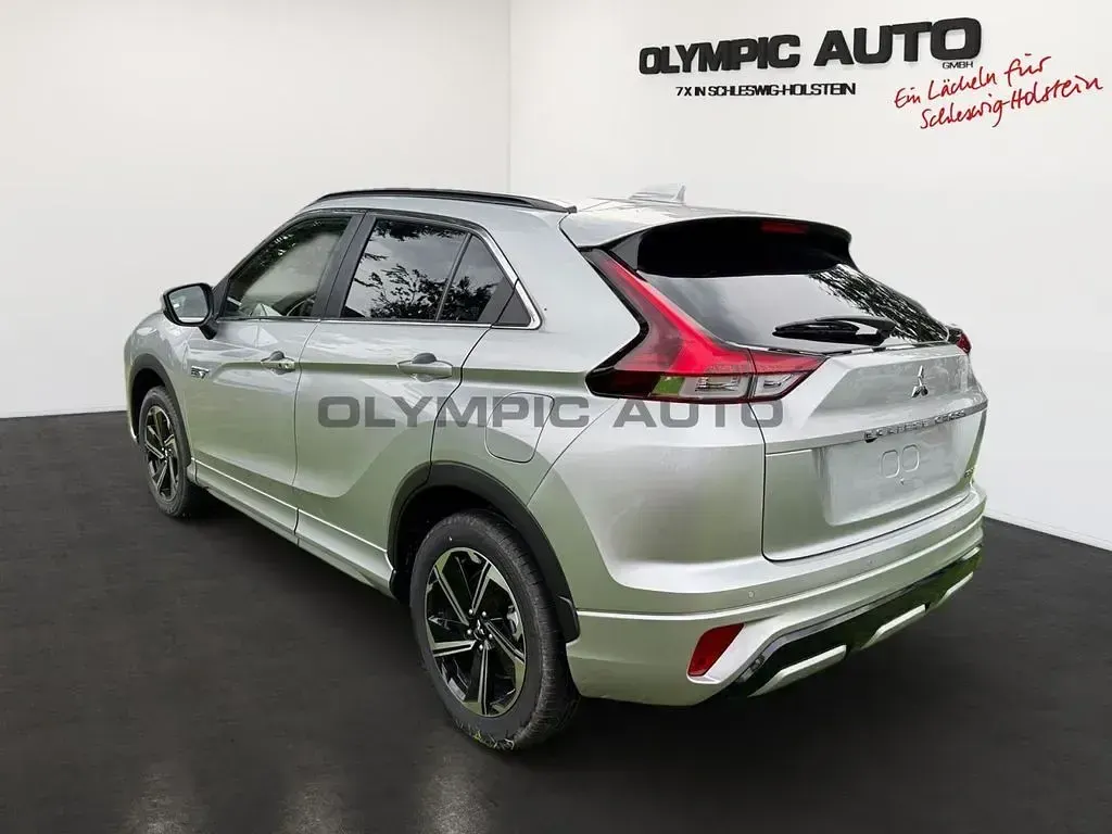 Gebraucht Mitsubishi Eclipse Cross Select 98 PS (72 kW) 2024 Silber SUV