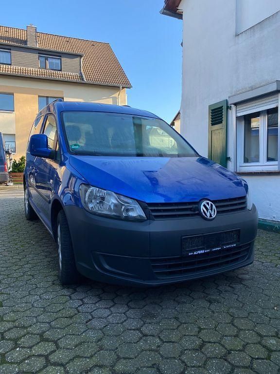 Usata VW Caddy Startline 86 CV (63 kW) 2011 Blu Monovolume