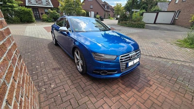 Blau Gebraucht 2017 Audi S7 Sportback Sport Kleinwagen | 36.000 € (Fairer Preis) - Bild 1/4