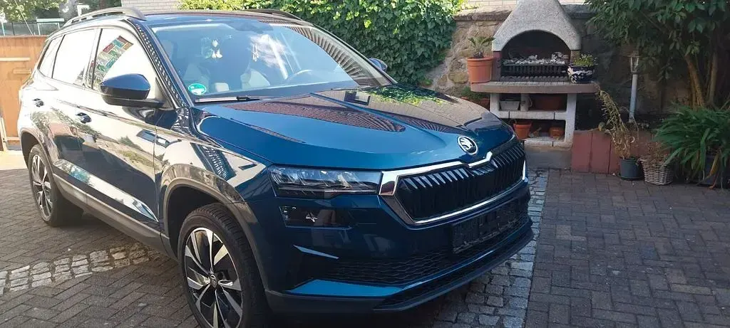 Gebraucht Skoda Karoq Tour 150 PS (110 kW) 2022 Blau SUV