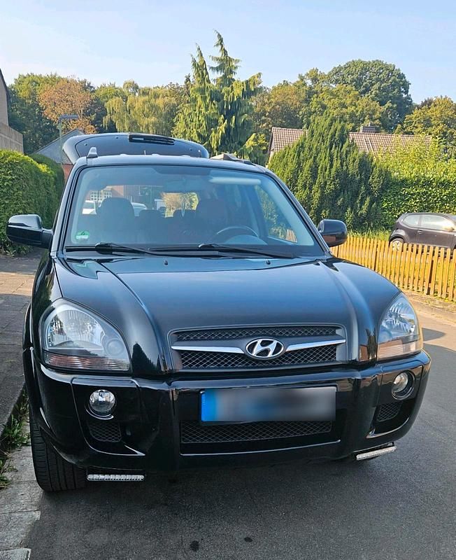 Schwarz Gebraucht 2009 Hyundai Tucson SUV | 3.800 € (Fairer Preis) - Bild 1/4