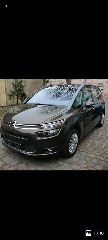 Braun Gebraucht 2014 Citroën Grand C4 Picasso Van / Kleinbus | 9.200 € (Teuer) - Bild 1/4