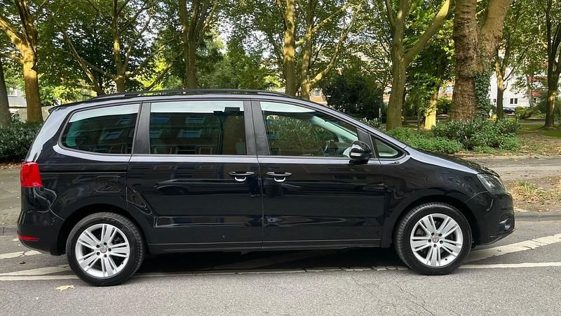 Gebraucht Seat Alhambra 140 PS (102 kW) 2013 Schwarz Van / Kleinbus