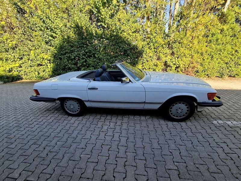 Gebraucht 1987 Mercedes 560 | 32.500 € - Bild 1/4