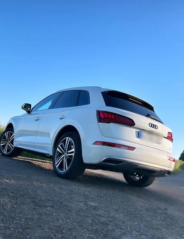Weiß Gebraucht 2017 Audi Q5 SUV | 28.000 € (Teuer) - Bild 1/4