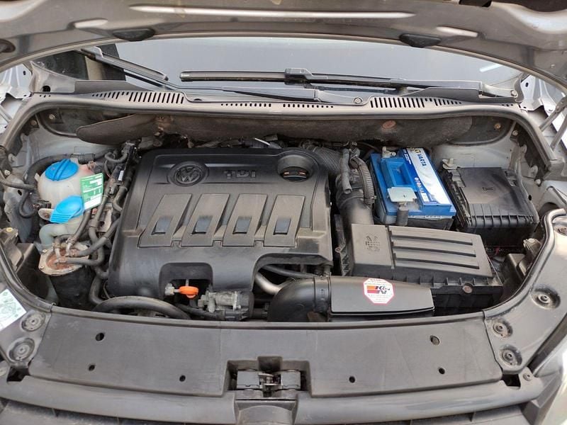 Gebraucht VW Caddy Maxi 140 PS (102 kW) 2011 Silber Van / Kleinbus