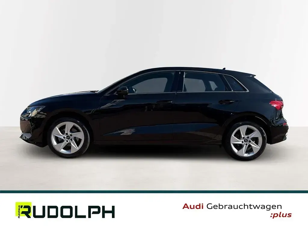 Gebraucht Audi A3 Advanced Plus 150 PS (110 kW) 2025 Mythosschwarz metallic Limousine