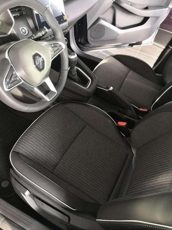 Gebraucht Renault Clio V Intens 91 PS (66 kW) 2021 Schwarz Limousine