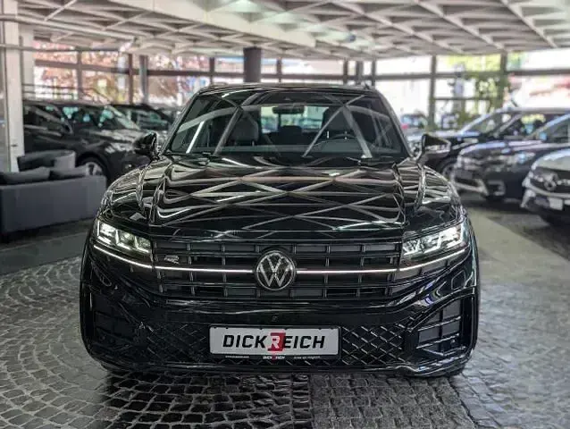 Gebraucht VW Touareg R-line 286 PS (210 kW) 2025 Schwarz SUV