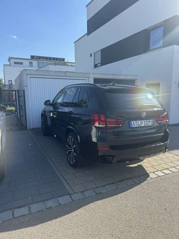 Schwarz Gebraucht 2017 BMW X5 M Sport Line SUV | 36.000 € (Fairer Preis) - Bild 1/4