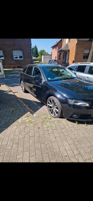Schwarz Gebraucht 2010 Audi A4 Kombi | 6.950 € (Guter Preis) - Bild 1/4
