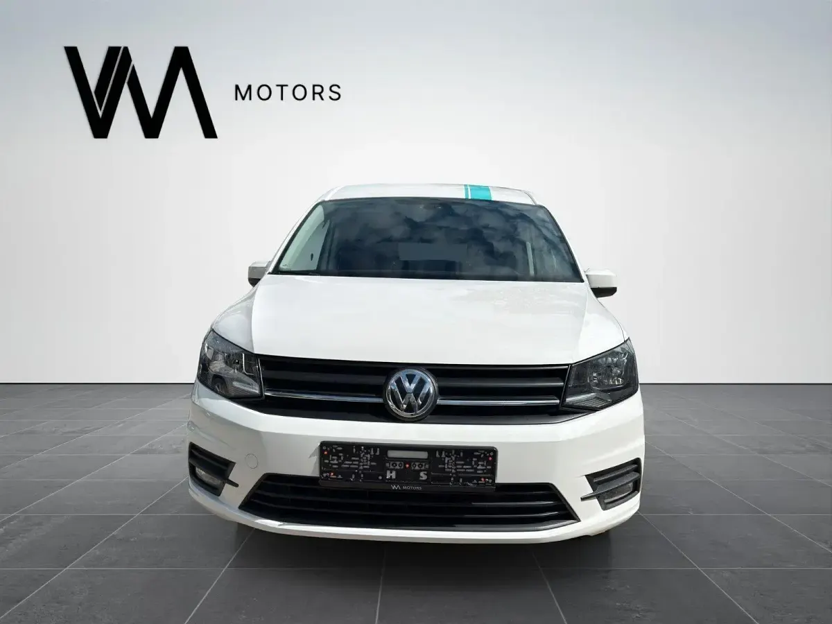 Gebraucht VW Caddy 131 PS (96 kW) 2019 Candyweiß Van / Kleinbus