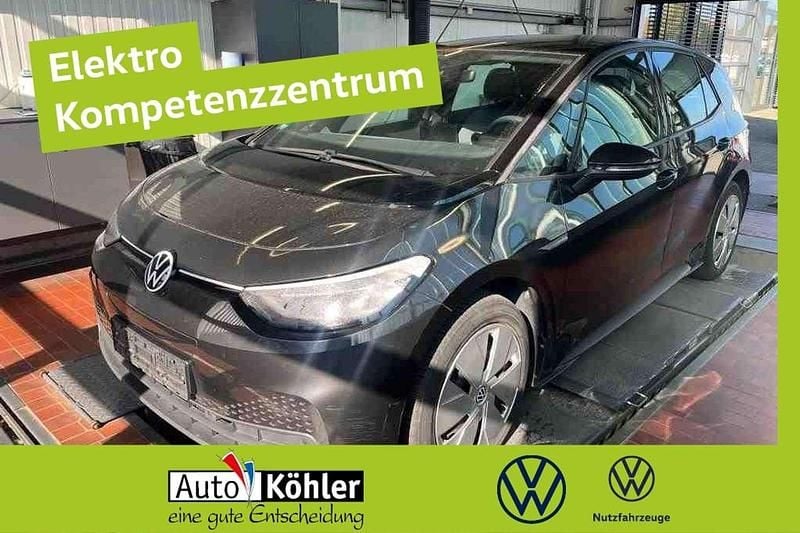 Schwarz Gebraucht 2021 VW ID.3 Pure Kleinwagen | 16.860 € (Guter Preis) - Bild 1/3