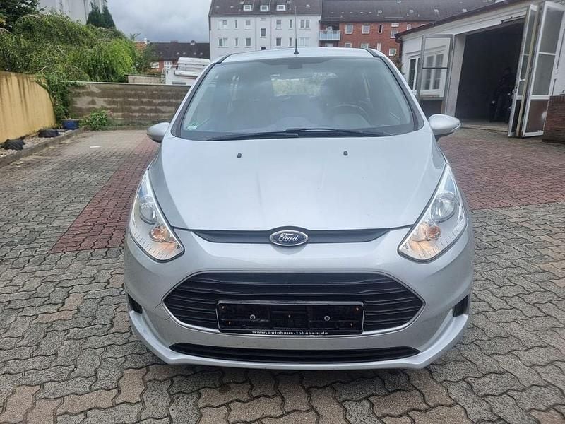 Silber Gebraucht 2013 Ford B-MAX Individual Van / Kleinbus | 5.499 € (Fairer Preis) - Bild 1/4