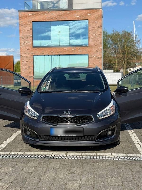 Gebraucht Kia Ceed 163 PS (119 kW) 2016 Grau Kleinwagen