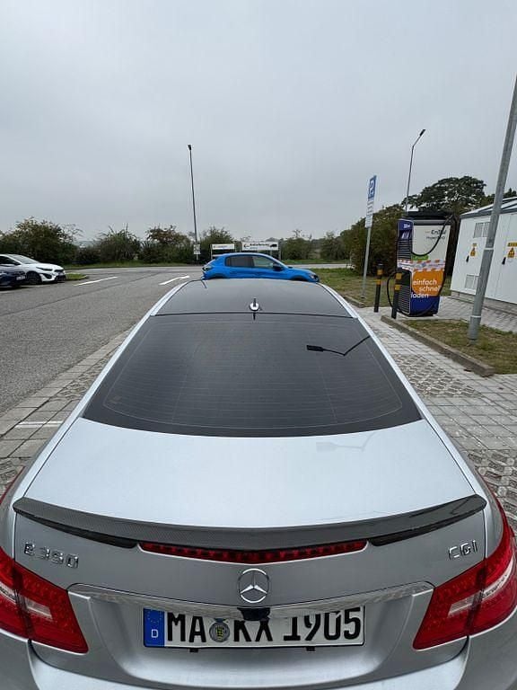Gebraucht Mercedes E350 AMG 292 PS (214 kW) 2009 Grau Coupé