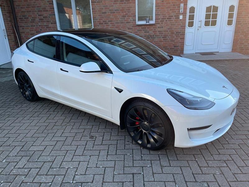 Gebraucht Tesla Model 3 Performance 377 kW (513 PS) 2021 Weiß Limousine