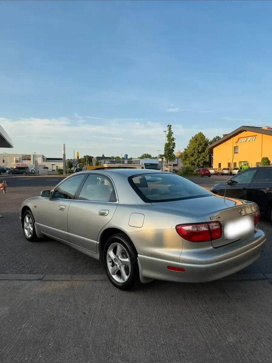 Gebraucht Mazda Xedos 164 PS (120 kW) 2001 Silber Limousine
