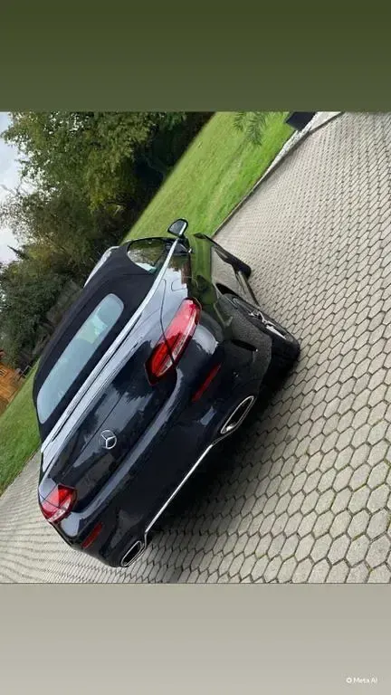 Gebraucht Mercedes C180 156 PS (114 kW) 2019 Braun Cabrio