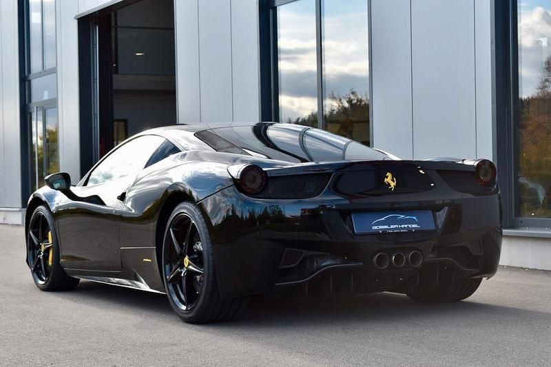 Gebraucht Ferrari 458 566 PS (416 kW) 2011 Schwarz Coupé