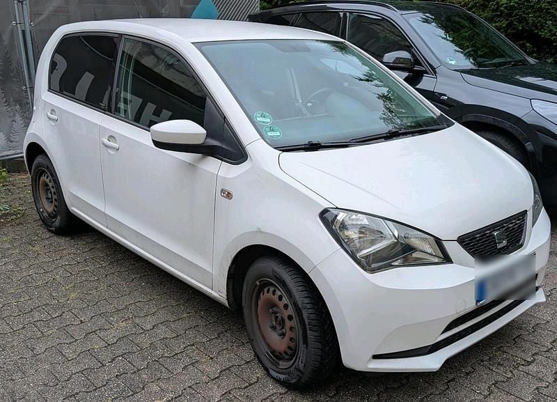 Weiß Gebraucht 2015 Seat Mii Kleinwagen | 4.995 € (Guter Preis) - Bild 1/4