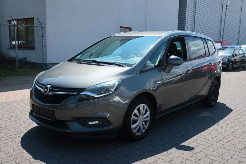 Grau Gebraucht 2017 Opel Zafira Business Van / Kleinbus | 7.200 € (Fairer Preis) - Bild 1/4