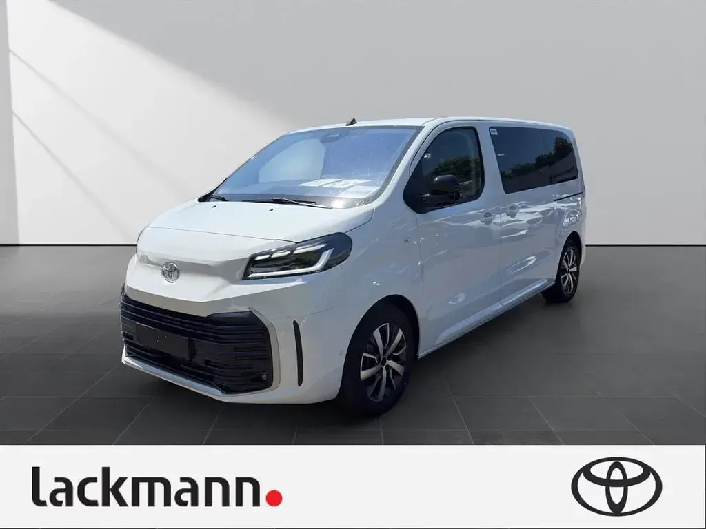 Gebraucht Toyota Proace Verso Executive 181 PS (133 kW) 2026 Kombi