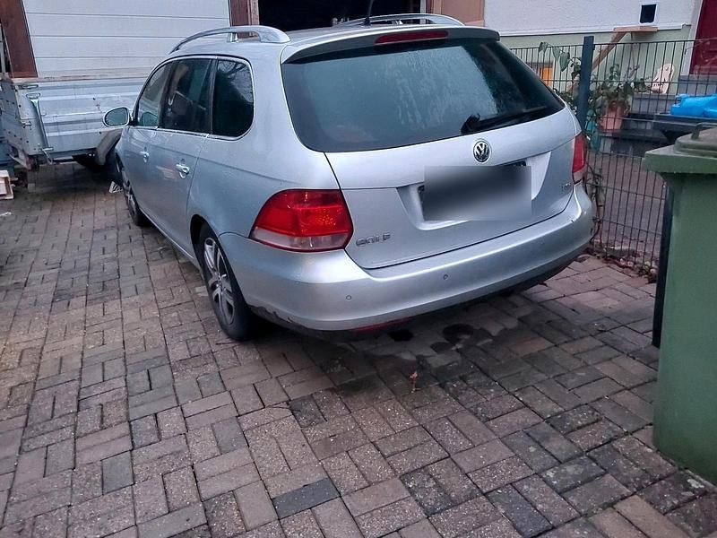 Gebraucht VW Golf V 120 PS (88 kW) 2008 Kombi