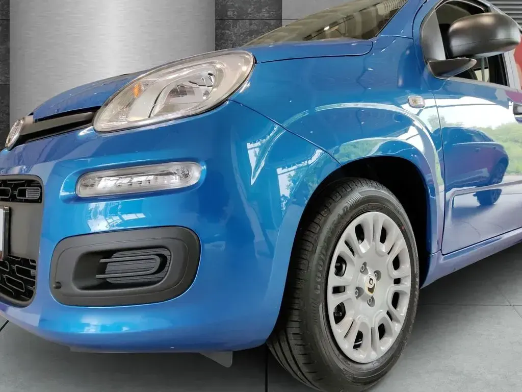 Neu Fiat Panda Icon 65 PS (47 kW) 2026 Blau Kleinwagen