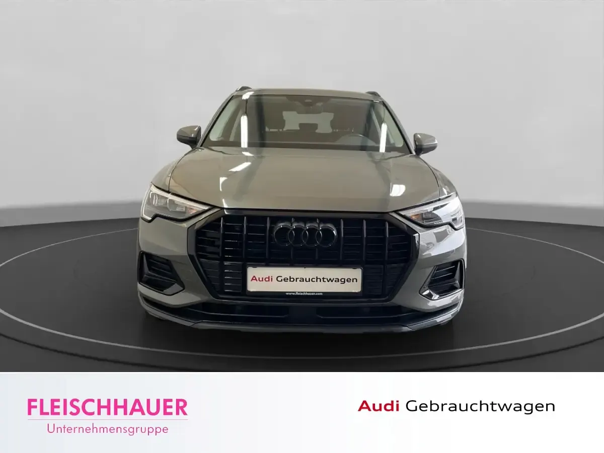 Second-hand Audi Q3 Advanced 150 CP (110 kW) 2022 Gri SUV