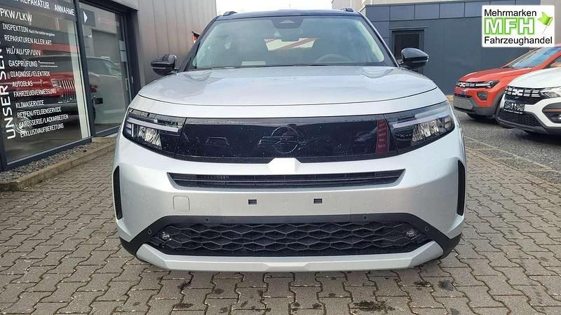 Neu Opel Frontera Ultimate 145 PS (106 kW) 2026 Kristall silber / dach... SUV