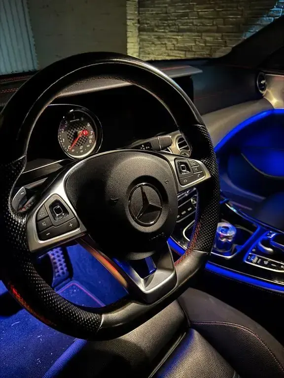 Gebraucht Mercedes E43 AMG AMG 401 PS (294 kW) 2017 Schwarz Limousine