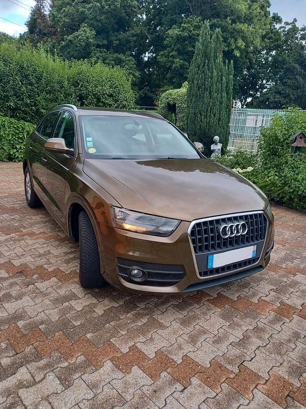 Braun Gebraucht 2012 Audi Q3 SUV | 12.900 € (Fairer Preis) - Bild 1/4