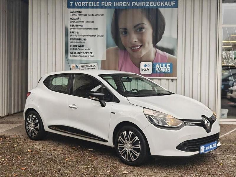 Weiß Gebraucht 2016 Renault Clio IV LIMITED Limousine | 6.887 € (Fairer Preis) - Bild 1/4