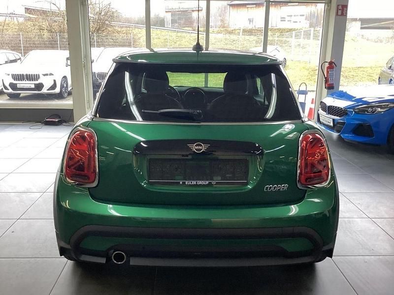 Gebraucht Mini Cooper 136 PS (100 kW) 2022 Grün Kleinwagen